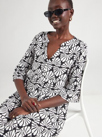 Robe Sublevel en blanc