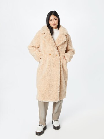 Manteau d’hiver GLAMOROUS en beige : devant