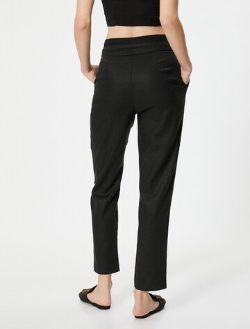 Koton Regular Hose in Schwarz