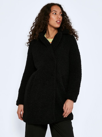Noisy may Χειμερινό παλτό 'Gabi' σε μαύρο: μπροστά