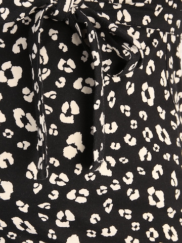 MAMALICIOUS Koszulka 'Hazela Tess' w kolorze czarny