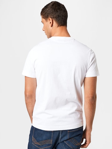 NAPAPIJRI Тениска 'AYAS' в бяло