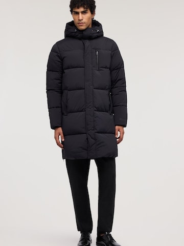 Cappotto invernale di Trussardi in nero