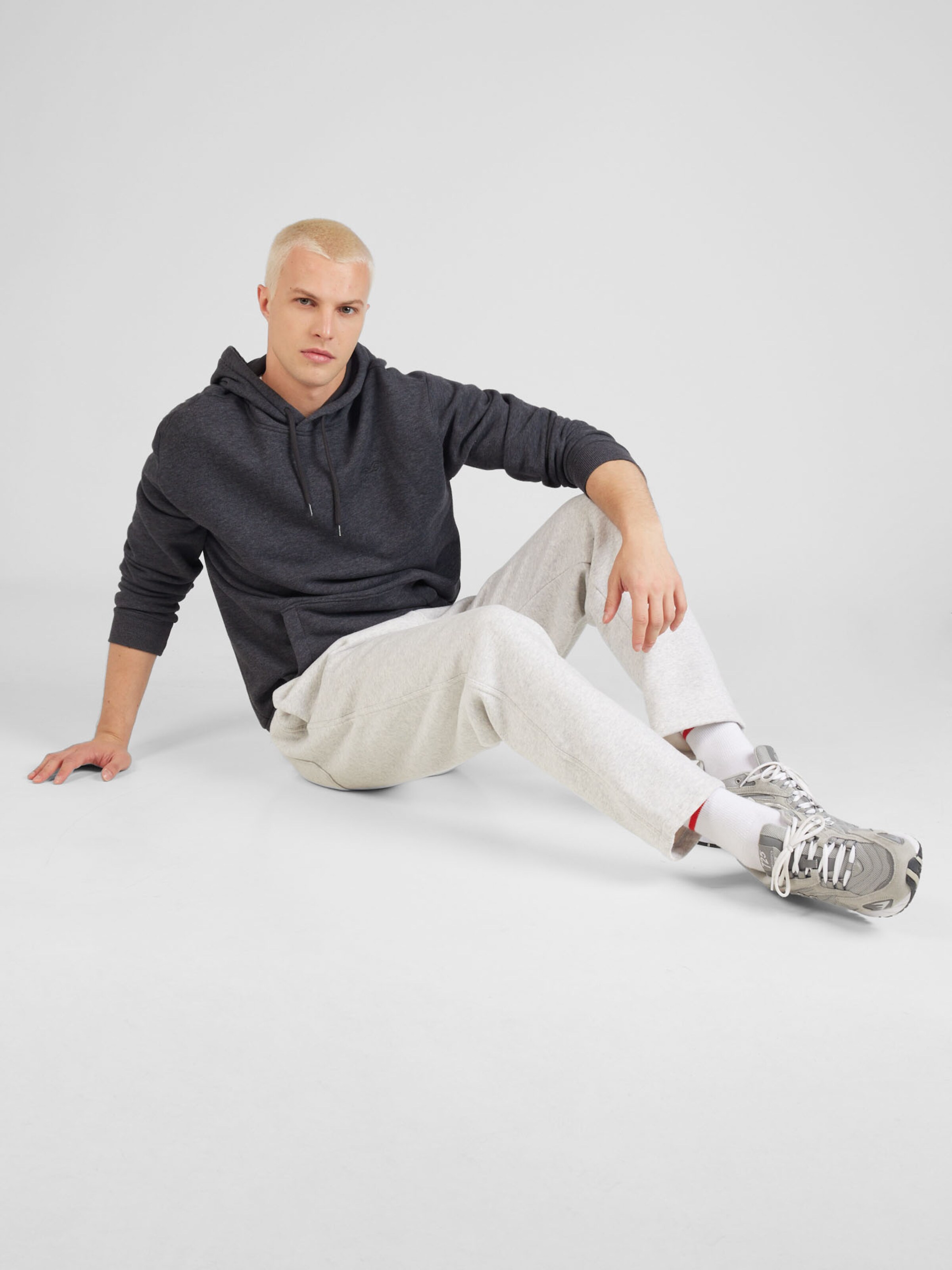 Hollister black friday clearance 2019