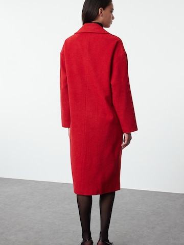 Trendyol Övergångskappa i röd