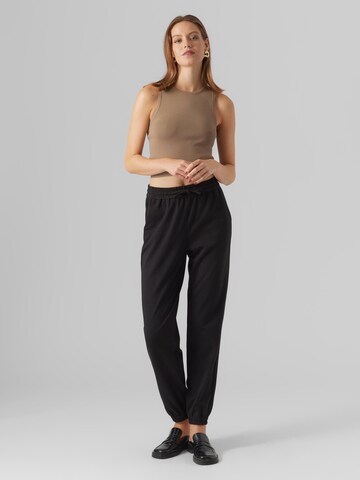 VERO MODA Regular Trousers 'Lucca' in Black