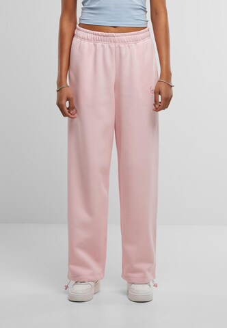 Karl Kani Regular Pants in Pink