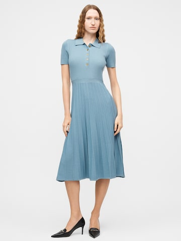 MICHAEL Michael KorsPletena haljina 'FIT N FLARE' - plava boja