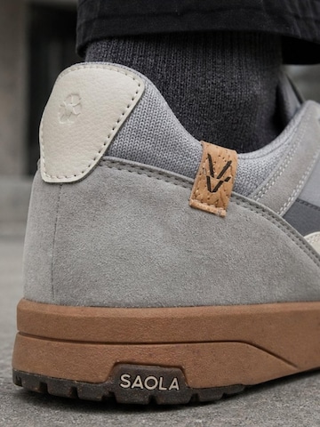 SAOLA Low shoe 'Quito Waterproof M Grey' in Grey