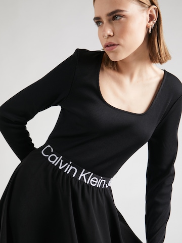 Calvin Klein Jeans Kjole i sort