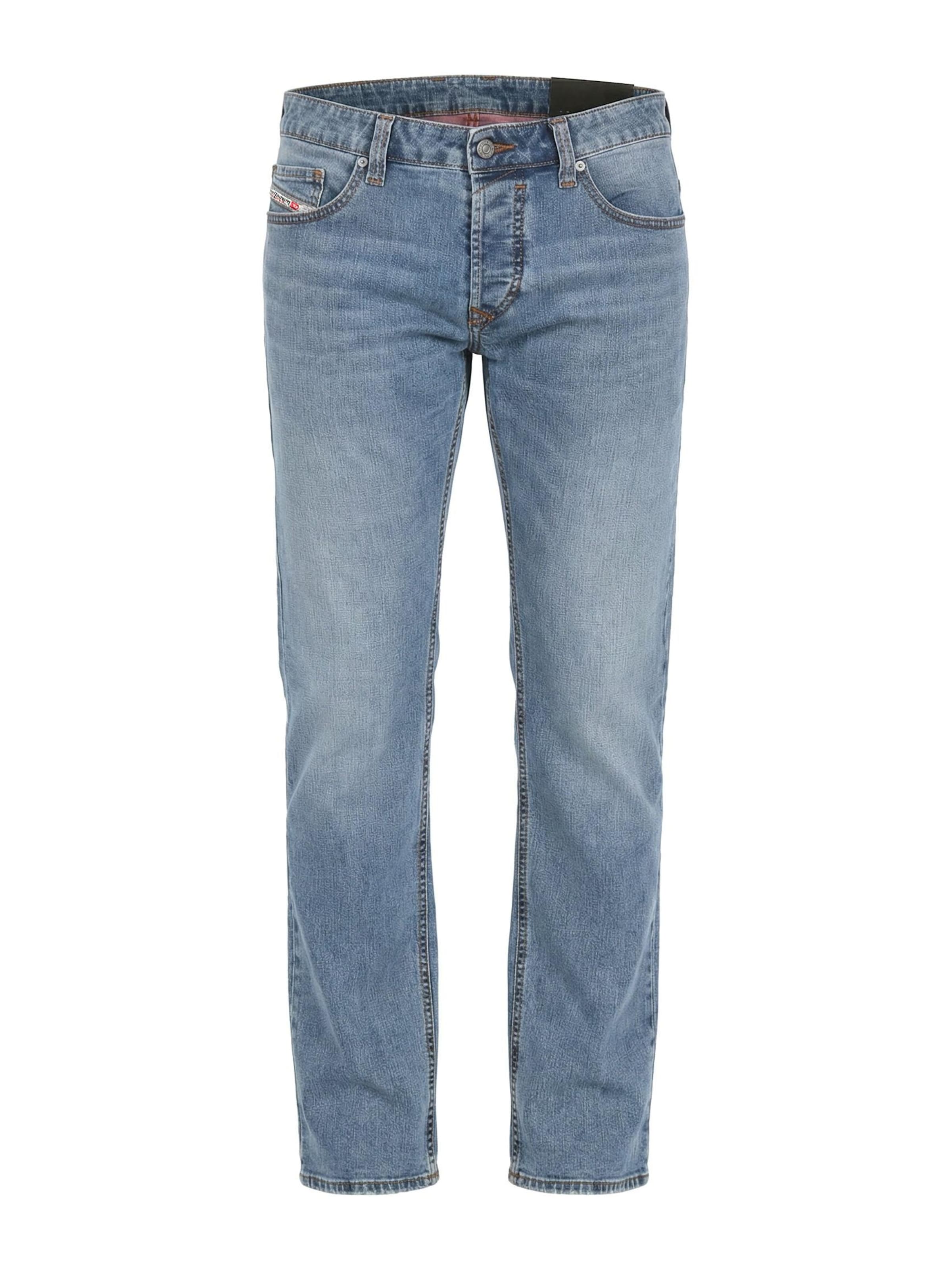 DIESEL Regular Jeans 'Straight SAFADO-X' in Blue: front