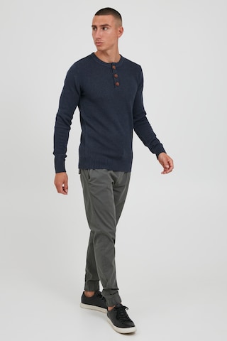!Solid Sweater 'Terrance' in Blue
