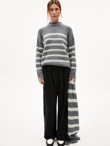 ARMEDANGELS Sweater ' STRIPES ' in Grey