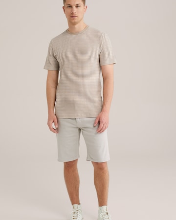 WE Fashion Regular Trousers in Grey
