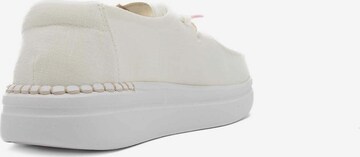 Mocassin 'Wendy Rise' HEY DUDE en blanc