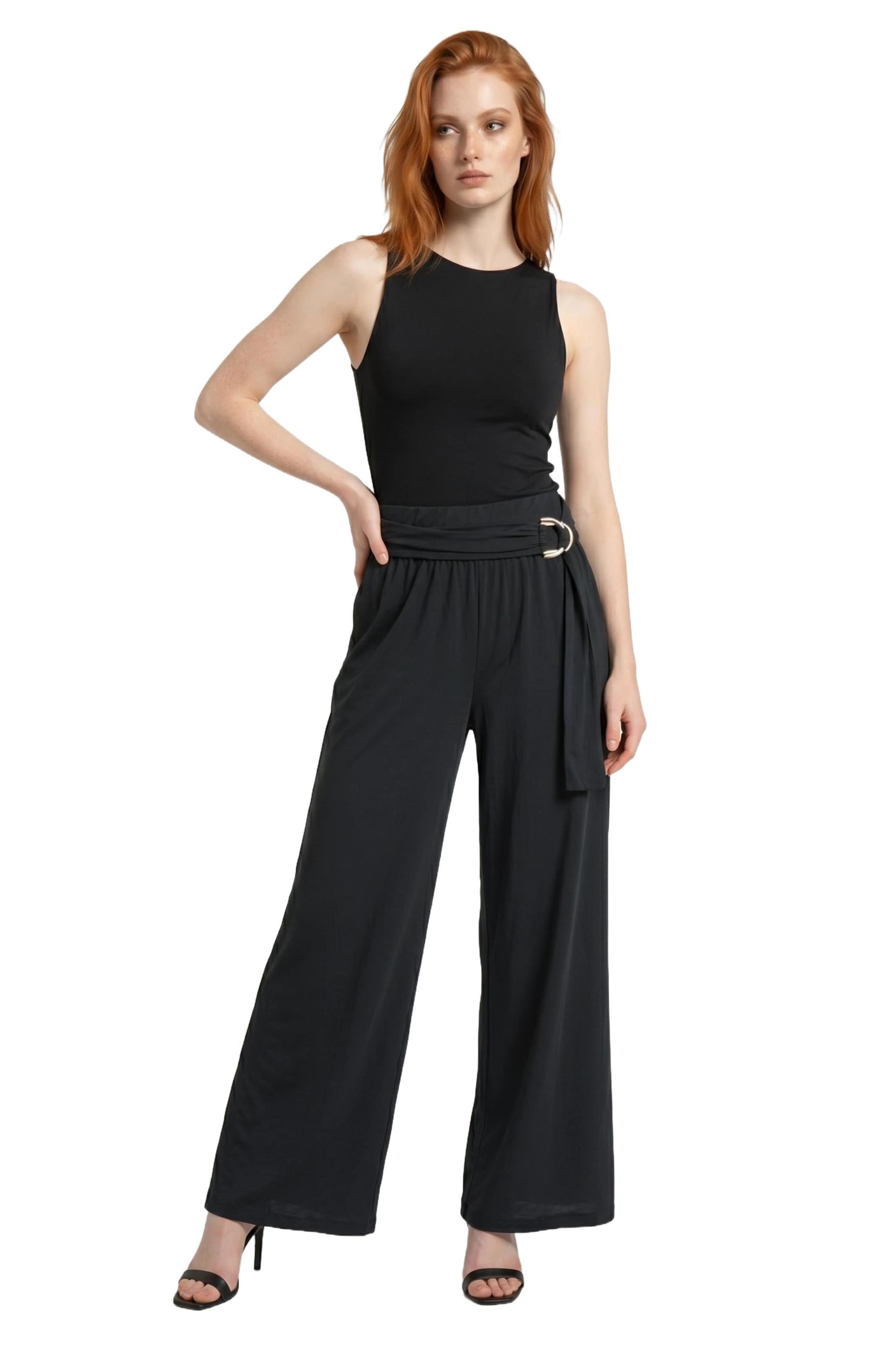 Alexa Dash Wide leg Pants in Grey: front