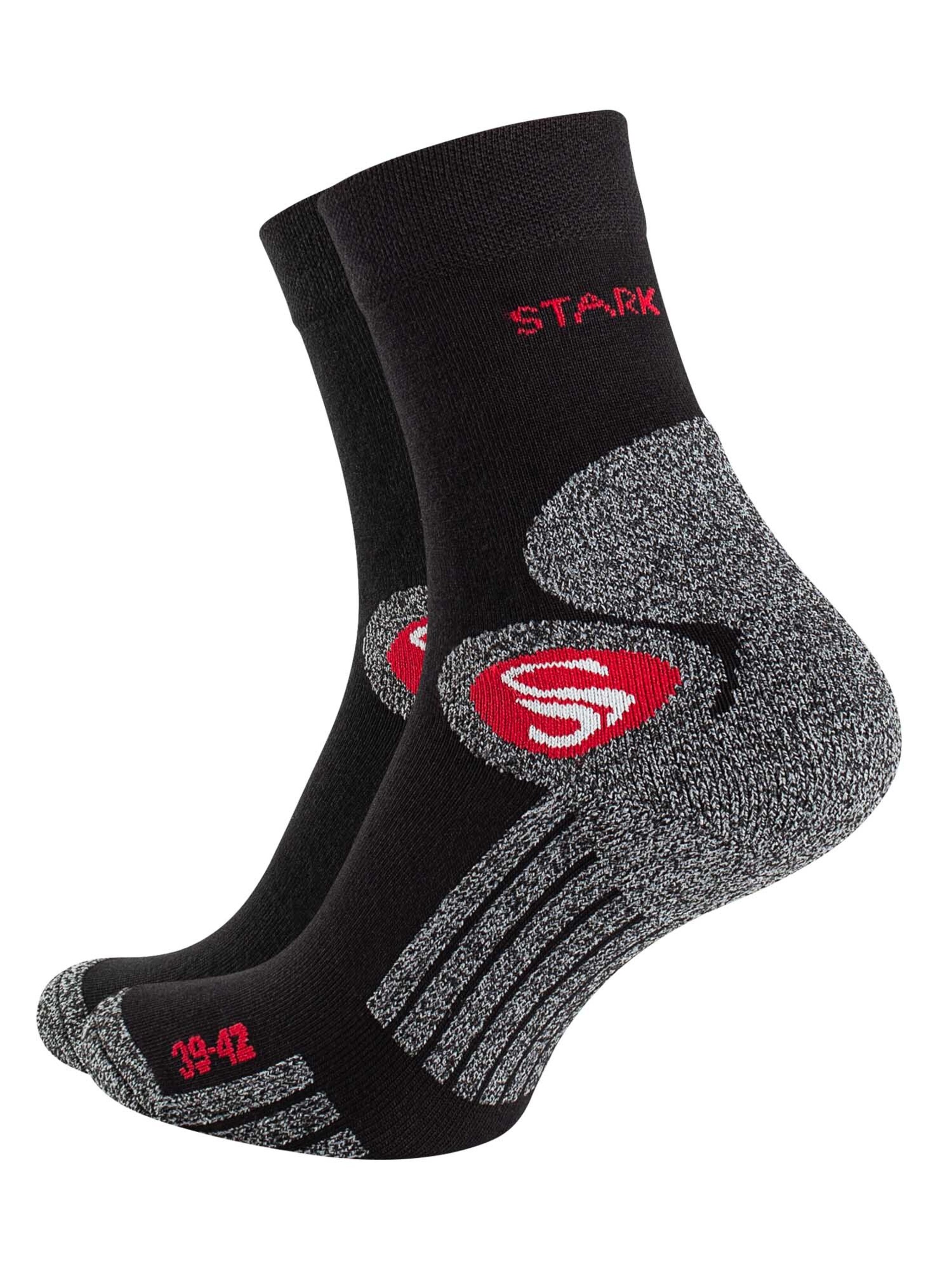 Stark Soul Socks in Black: front