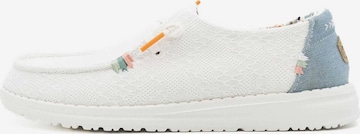 HEY DUDE Moccasins in White: front