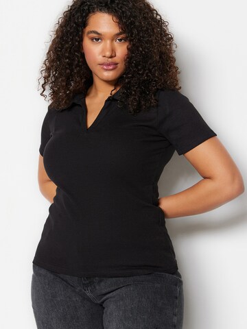 Trendyol Curve Shirt in Black: front