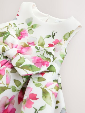 Robe Next en blanc