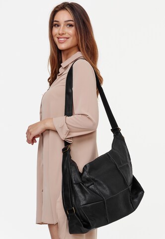 HARPA Shoulder Bag 'GEORGIA' in Black: front