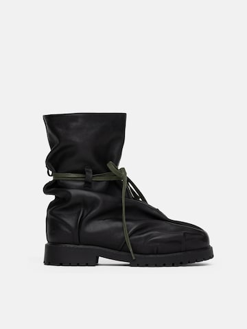 ENRAGE Boots 'PARADOX' in Black: front