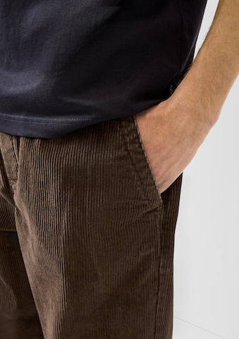 Effilé Pantalon QS en marron