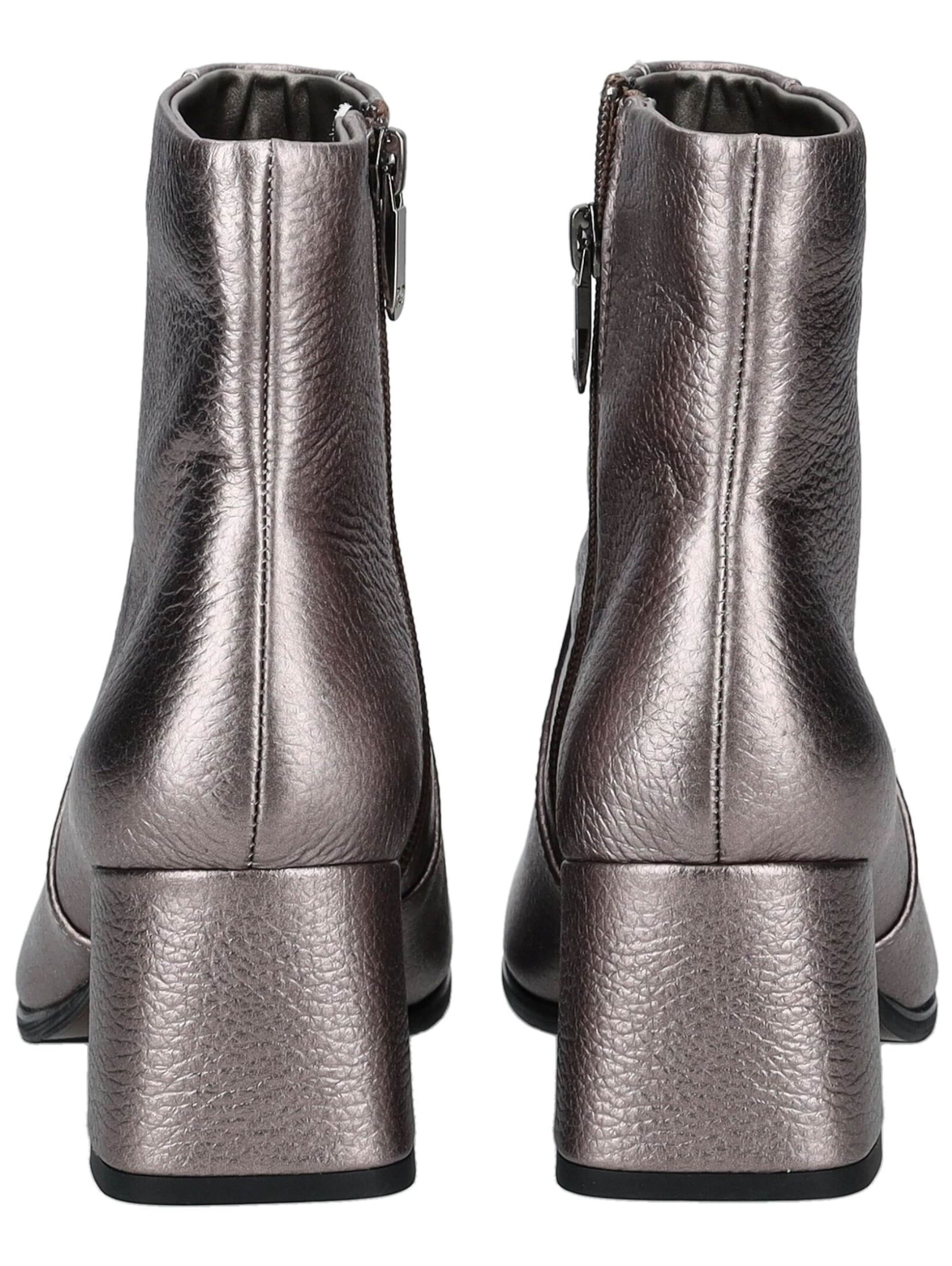 Regarde le Ciel Ankle Boots in Silver