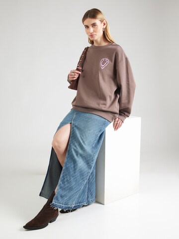 HUGO Sweatshirt i brun
