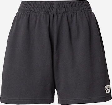 melns Reebok Standarta Sporta bikses: no priekšpuses