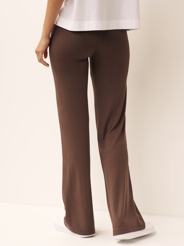 Next Flared Leggings i brun