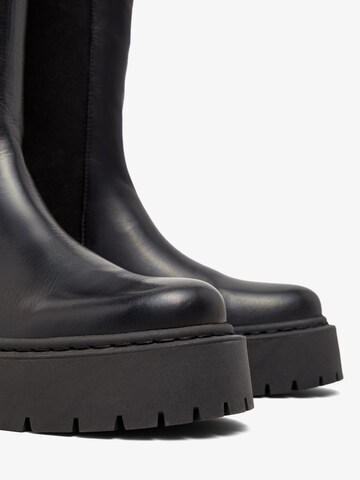 Boots chelsea 'Deb' di Bianco in nero