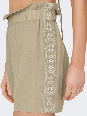 regular Pantaloni 'Viva' di ONLY in beige