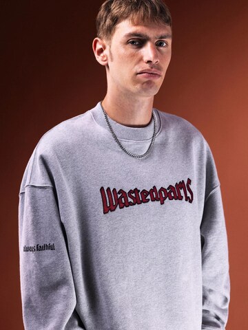 Wasted Paris - Sudadera 'United Crewneck' en gris