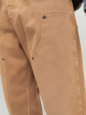 Wide leg Jeans 'Alex Carpenter' di JACK & JONES in marrone