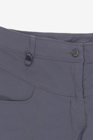 SALOMON Shorts in M in Grey