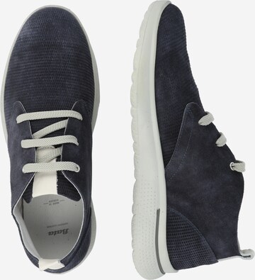 Bata Sneaker in Blau