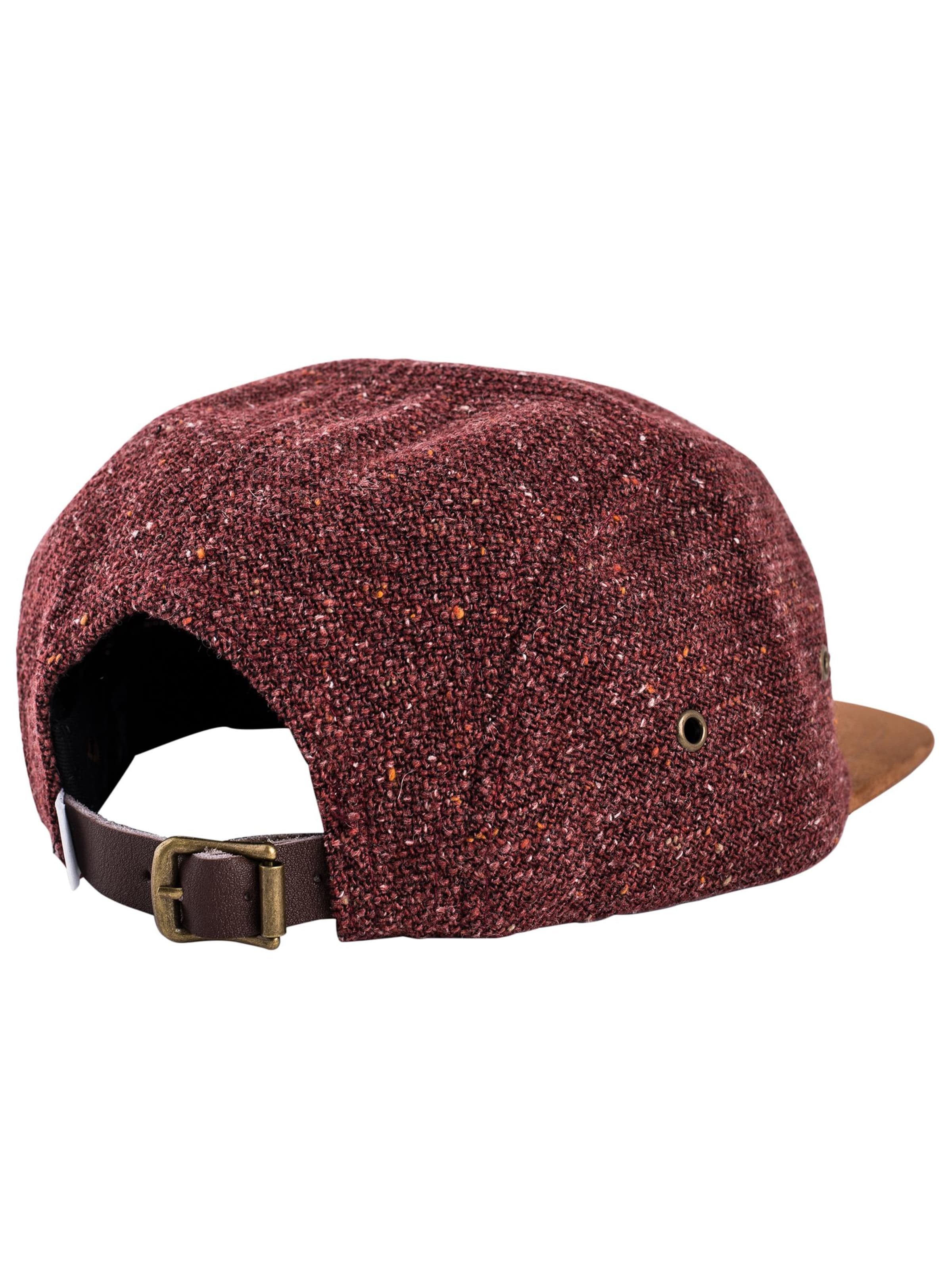 Blackskies Cap 'Obsidius' in Red