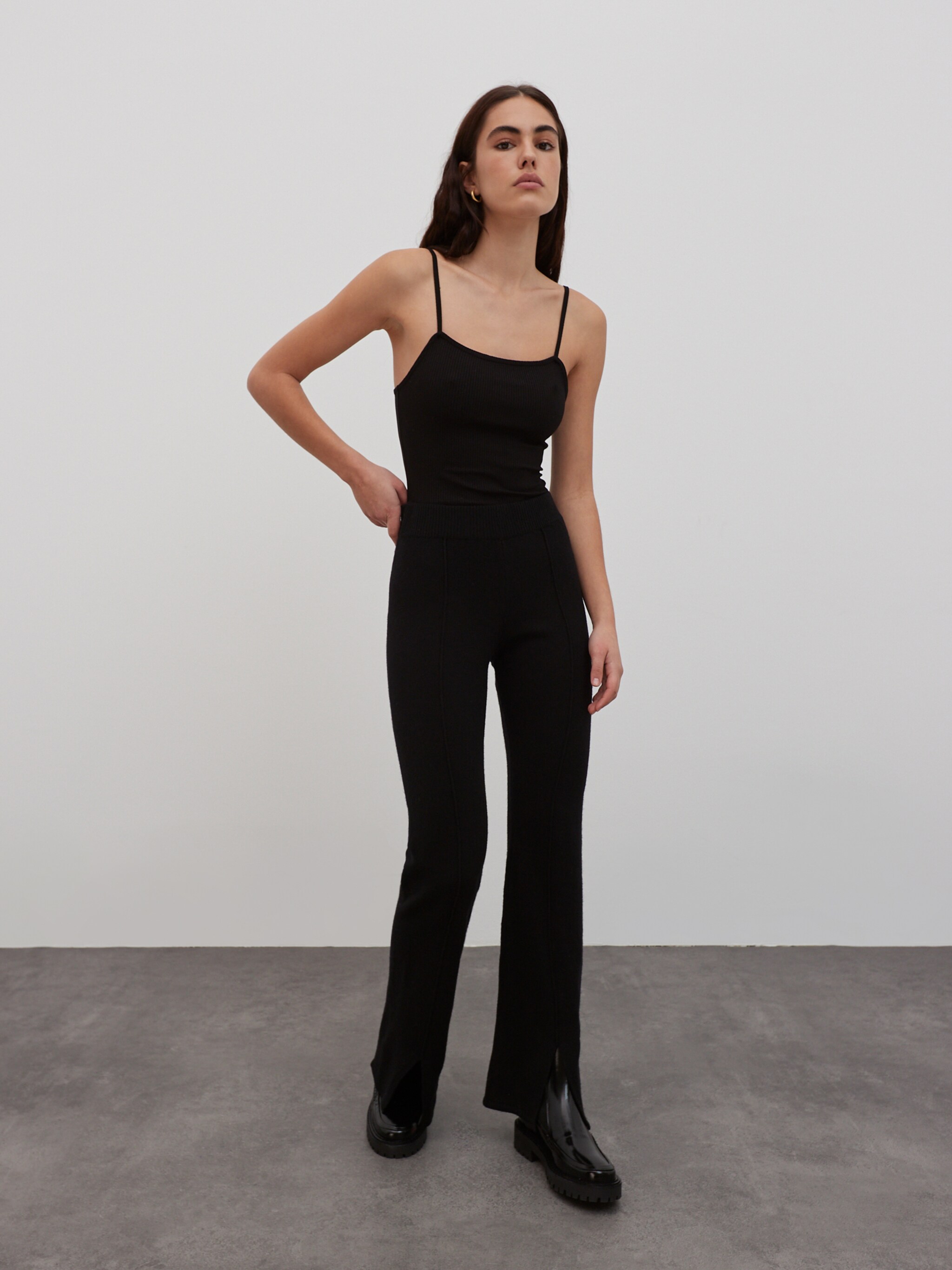 EDITED Producten Top 'Sabina' Zwart
