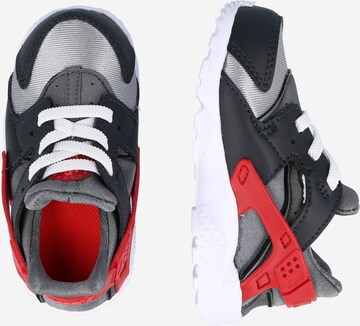 Nike Sportswear Sneakers 'Huarache Run' in Grey