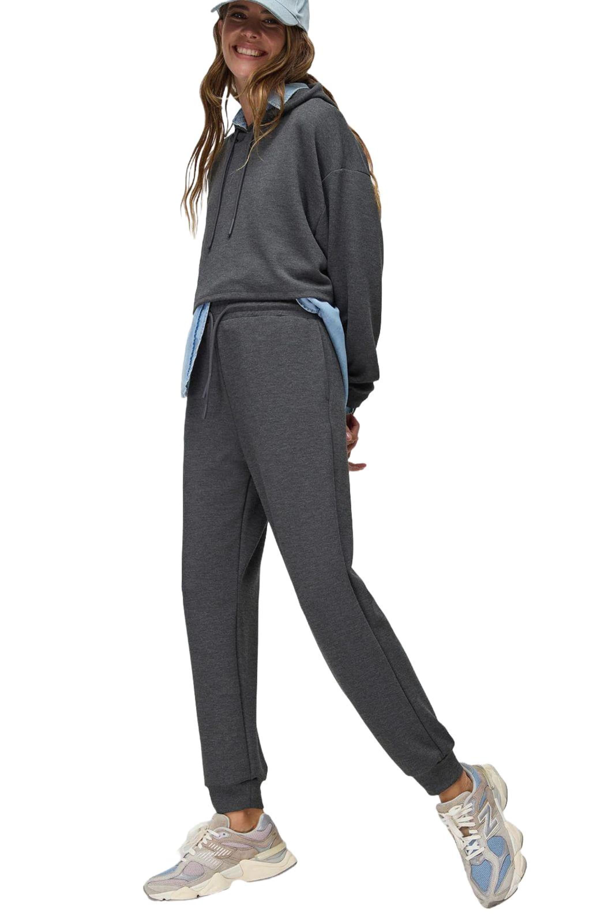 No Matter What Tapered Trousers in Grey