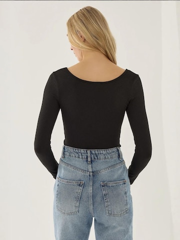 Hiccup - Blusa body em preto