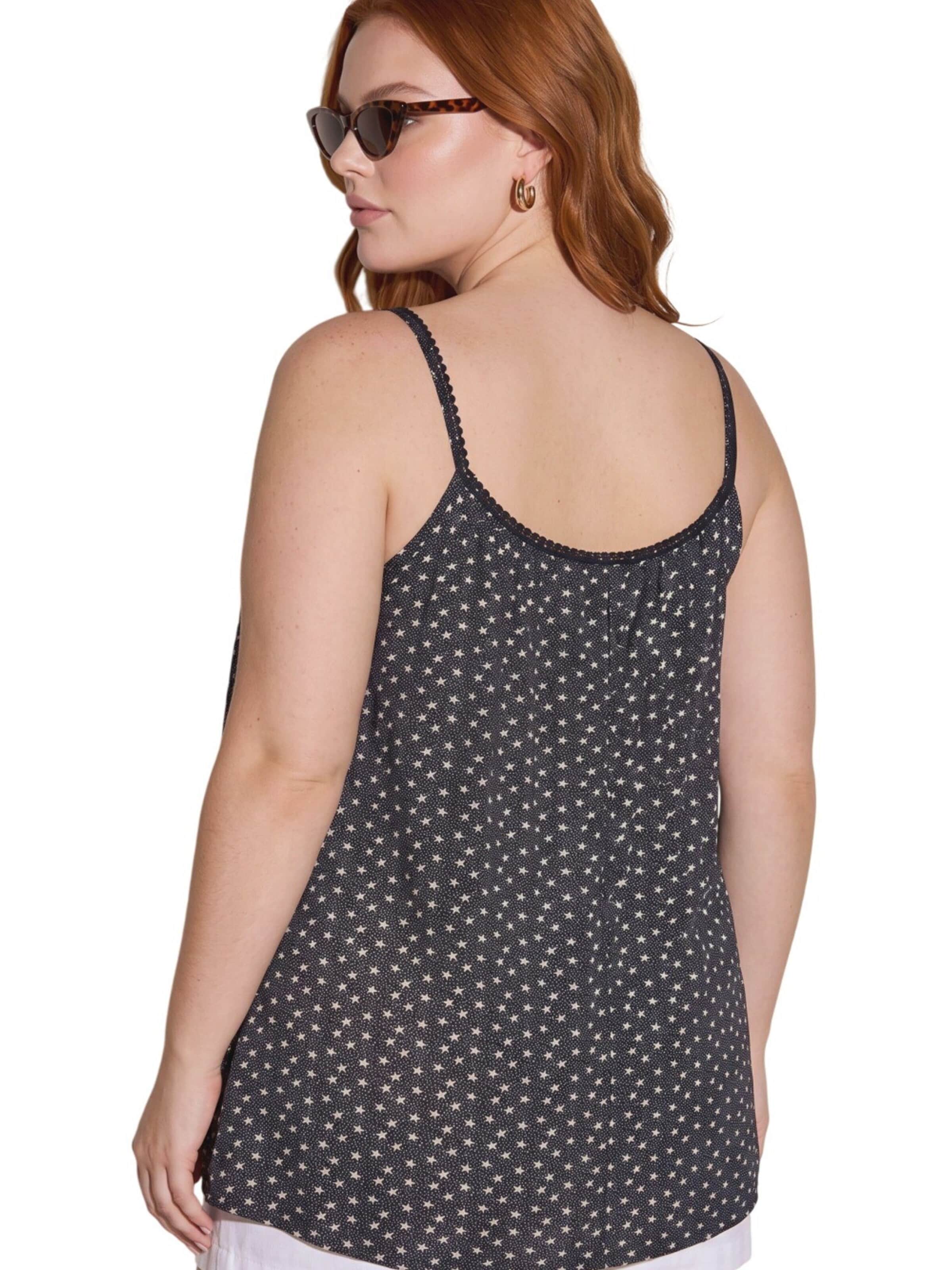 Shape Of You Blouse in Zwart