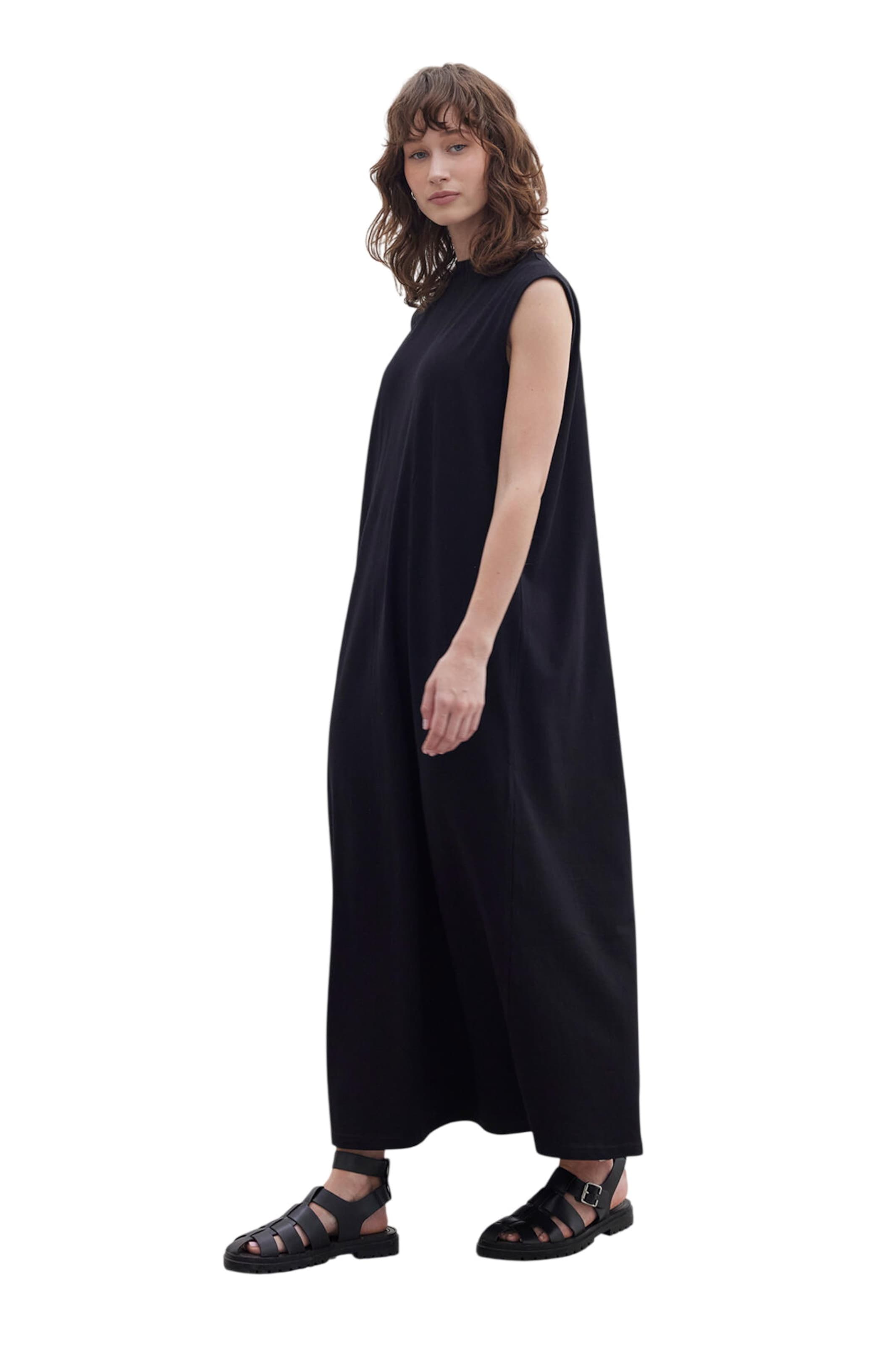MANUKA Dress in Black