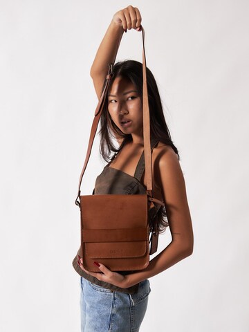 Borsa a tracolla 'Soho' di THE DUST COMPANY in marrone