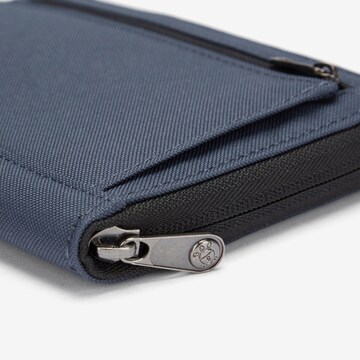 Pacsafe Wallet in Blue