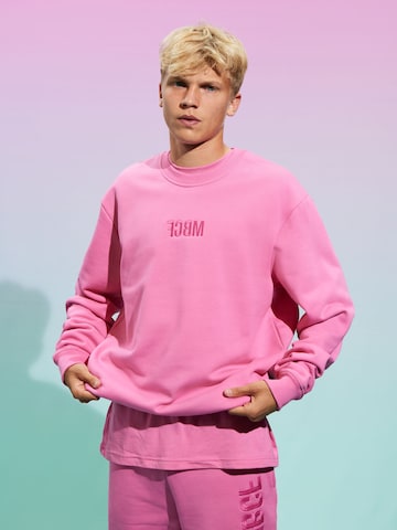 FCBM Sweatshirt 'Neo' i rosa