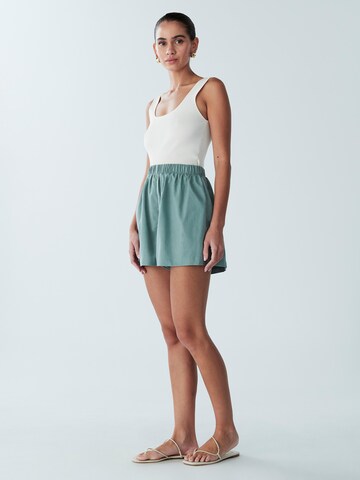 Loosefit Pantaloni 'KADY' di St MRLO in verde