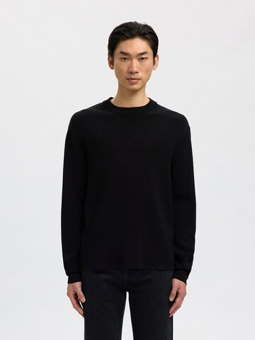 SELECTED Sweater 'SLHTELLER' in Black: front