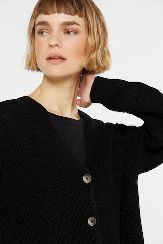 SENSES.THE LABEL Kurz-Cardigan in Rippstrick in Schwarz
